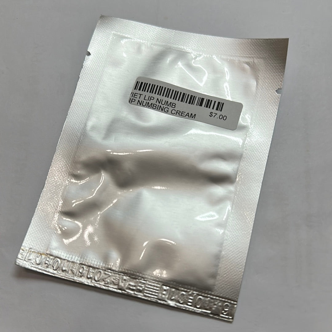 VIET LIP NUMB LIP NUMBING CREAM -SACHET