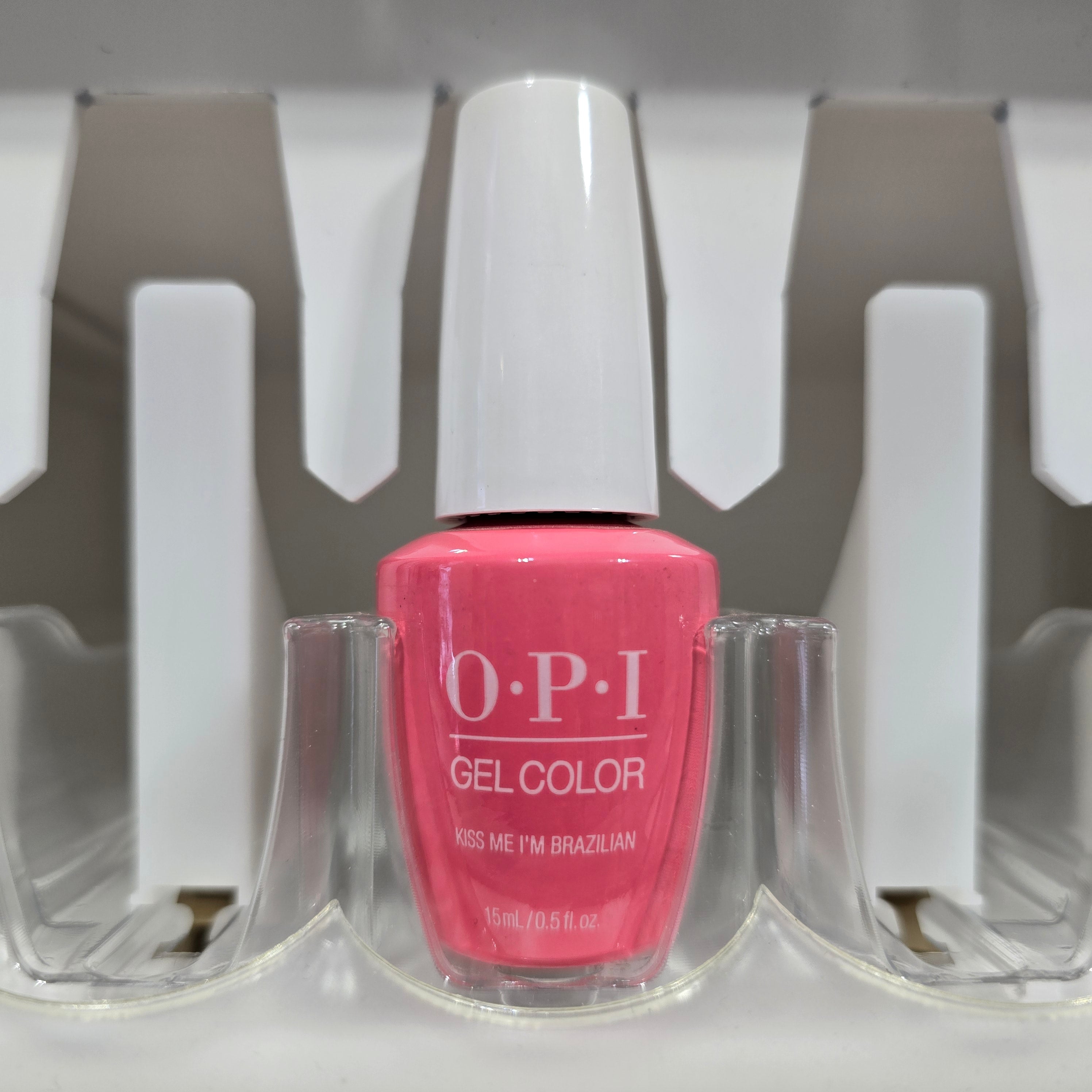 OPI Gel Color GC A68 - KISS ME I'M BRAZILIAN