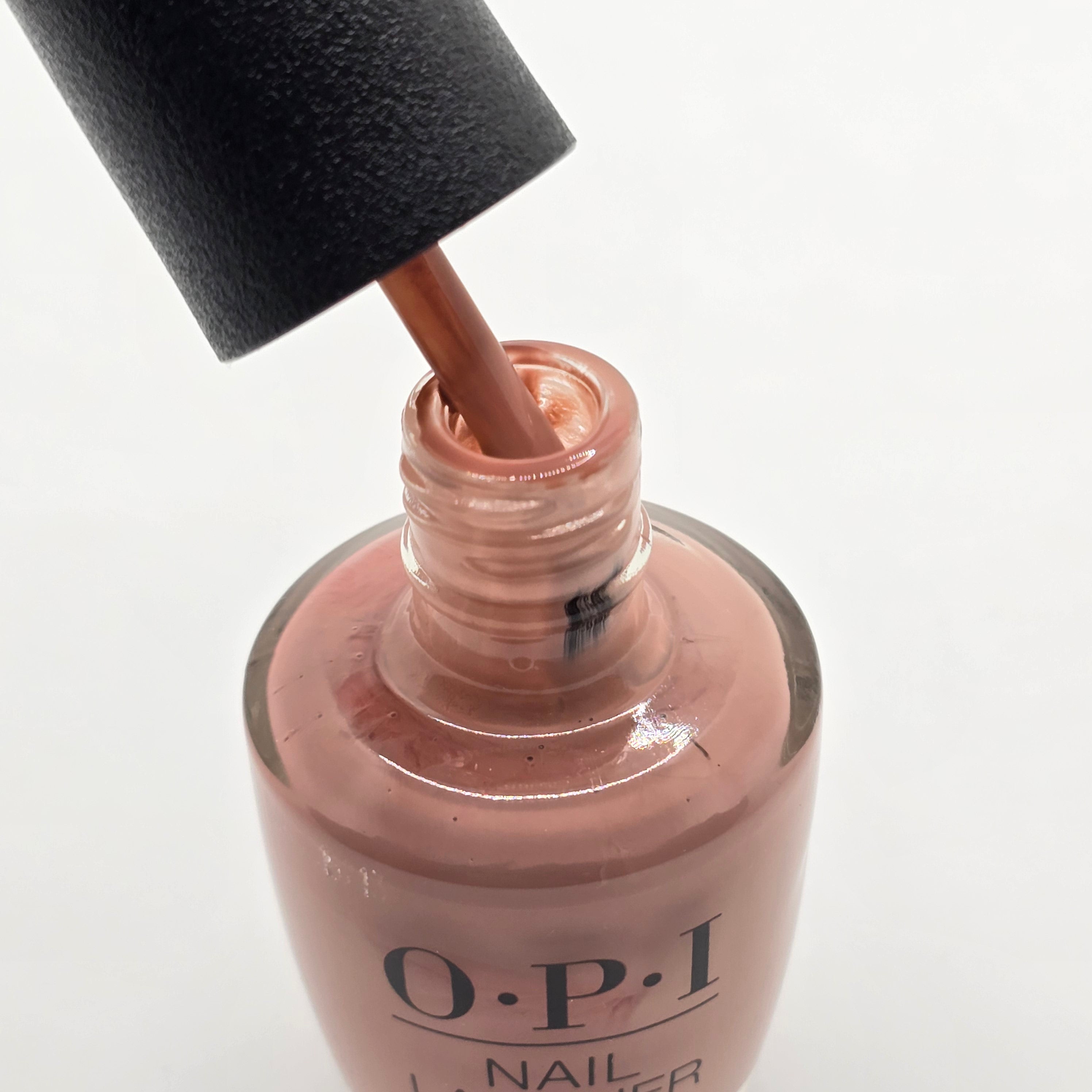 OPI NL E41- BAREFOOT IN BARCELONA