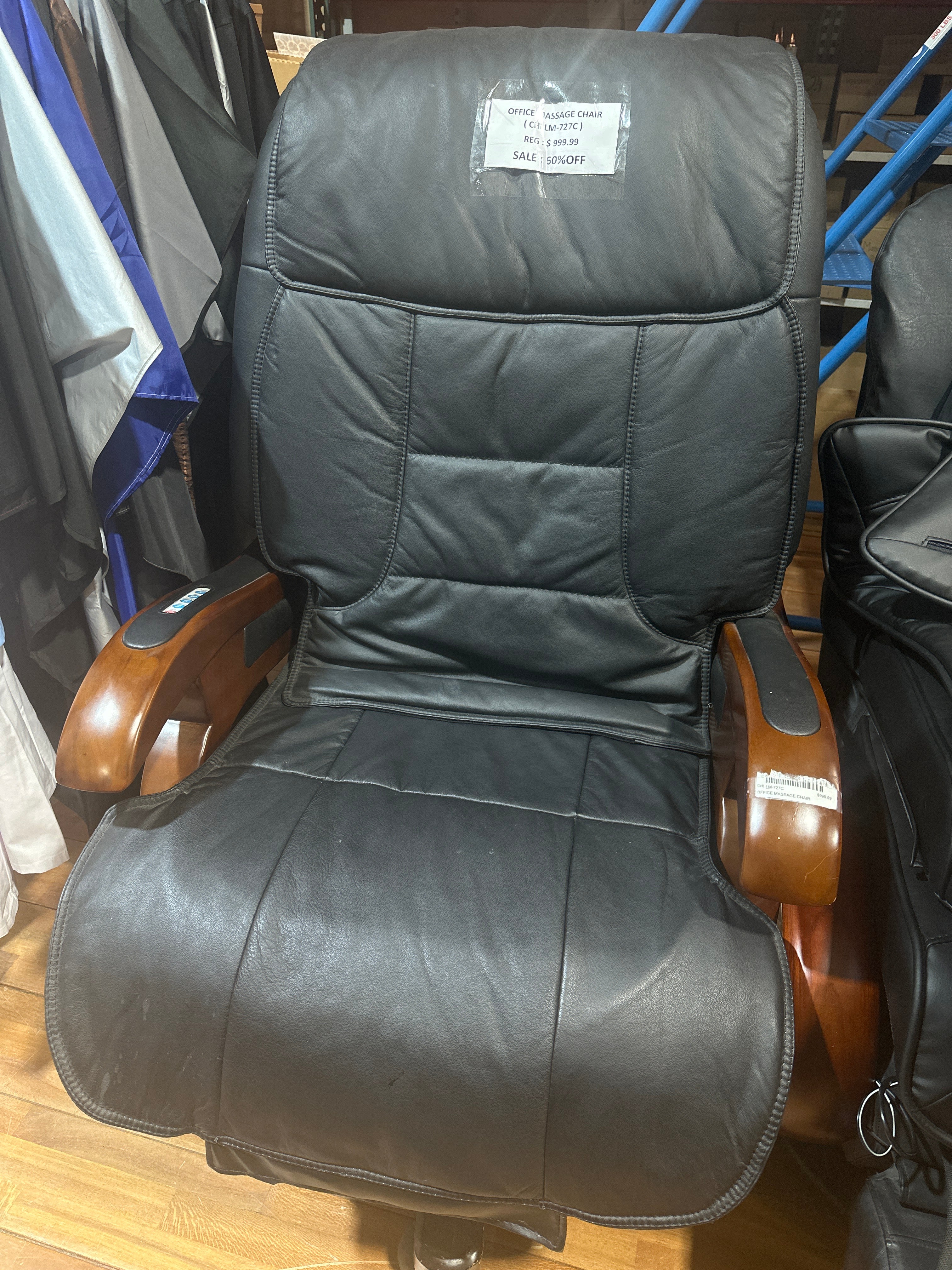 [PICK UP ONLY] CHI LM-727C OFFICE MASSAGE CHAIR